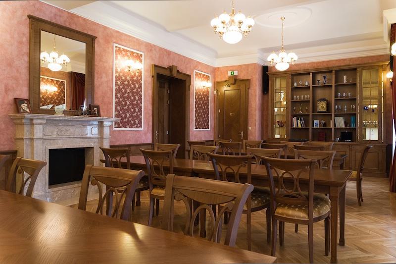 Hotel Zamek Berchtold Strancice ภายนอก รูปภาพ